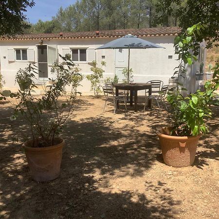 Bungalow Avec Piscine Privative Proche Aix En Provence La Barben Экстерьер фото